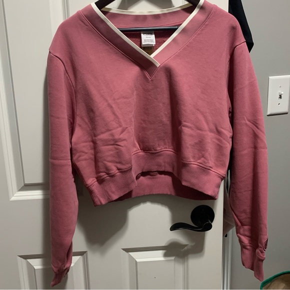 PINK Victoria’s Secret Premium Fleece V-Neck Pullover - Picture 4 of 6